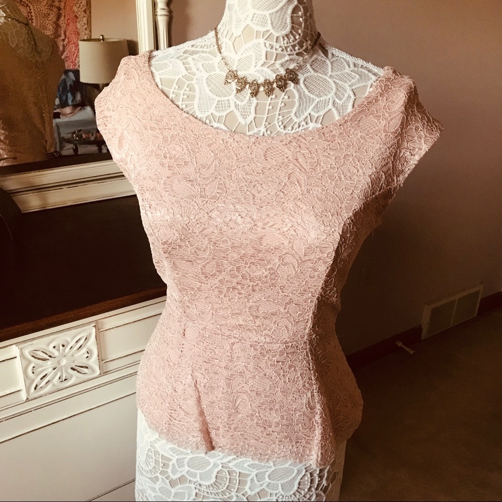 Forever 21 lace peplum blouse
